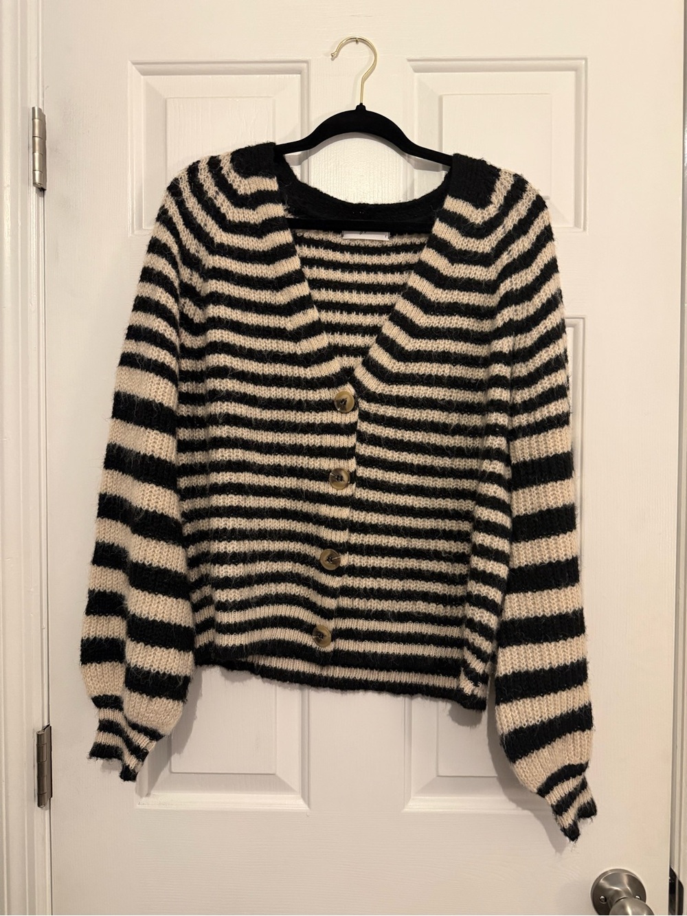 Carly Jean Los Angeles Black & Cream Striped V-Neck Button Cardigan